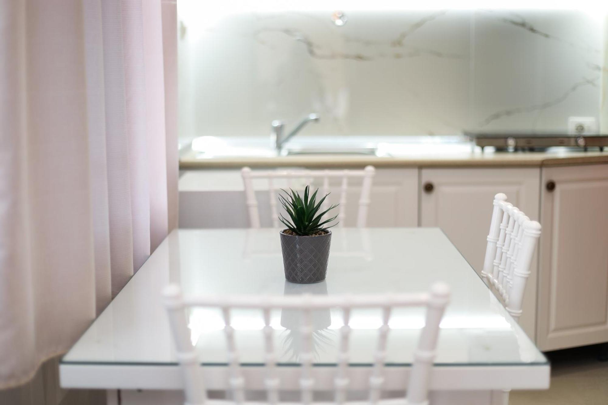 Vila Feliz - Premium Rooms With Free Private Parking Vlorë Exteriör bild