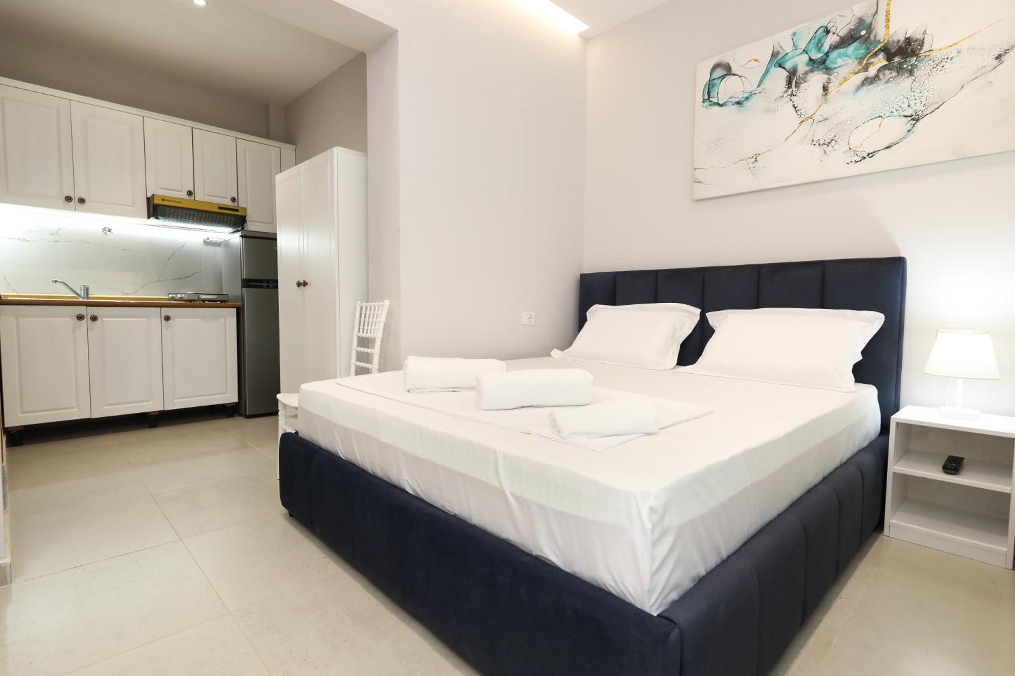 Vila Feliz - Premium Rooms With Free Private Parking Vlorë Exteriör bild