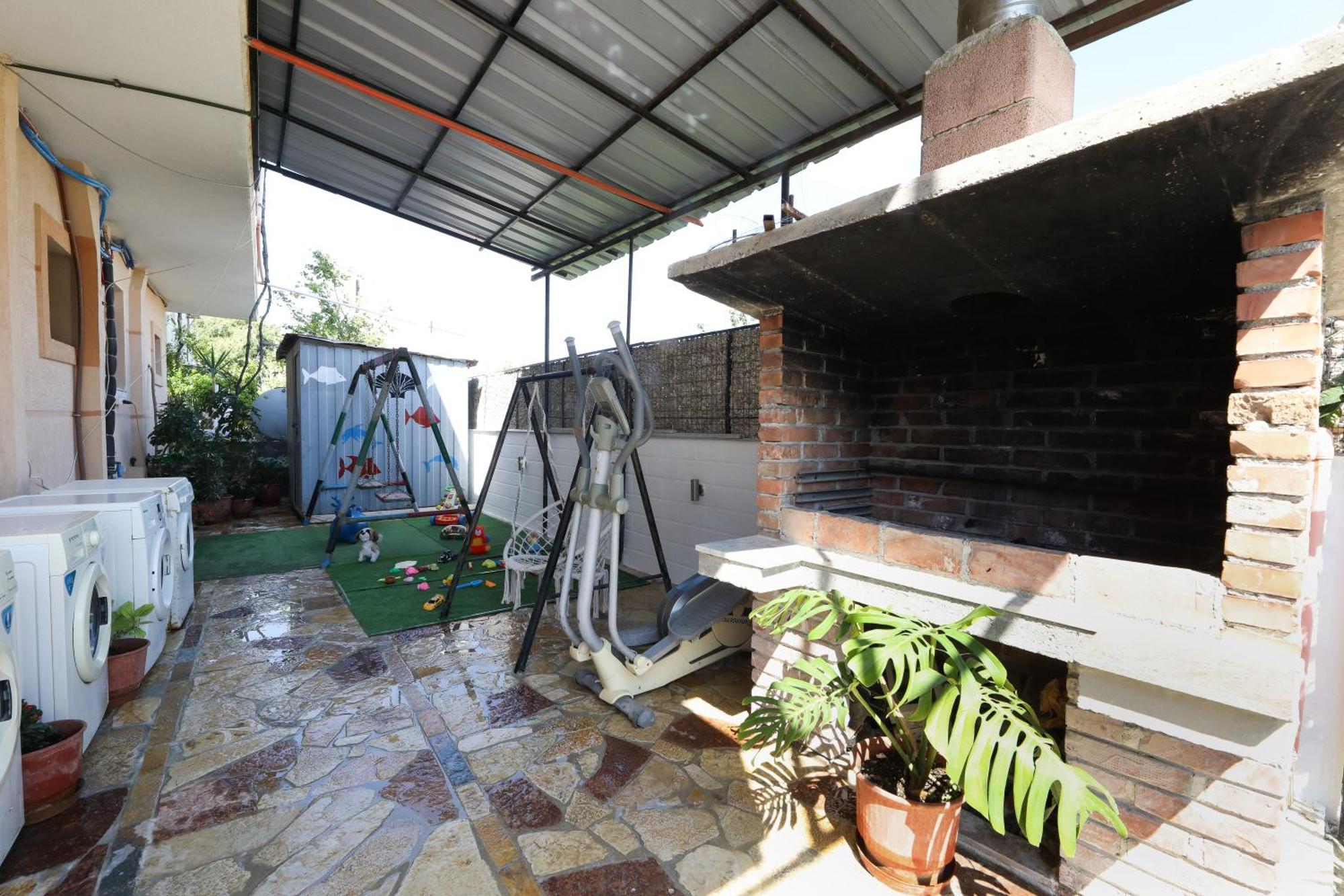 Vila Feliz - Premium Rooms With Free Private Parking Vlorë Exteriör bild